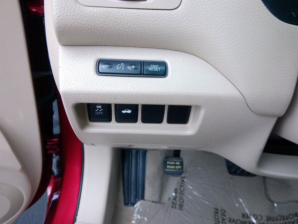 Nissan Altima 4dr Sdn I4 2.5 S 2013