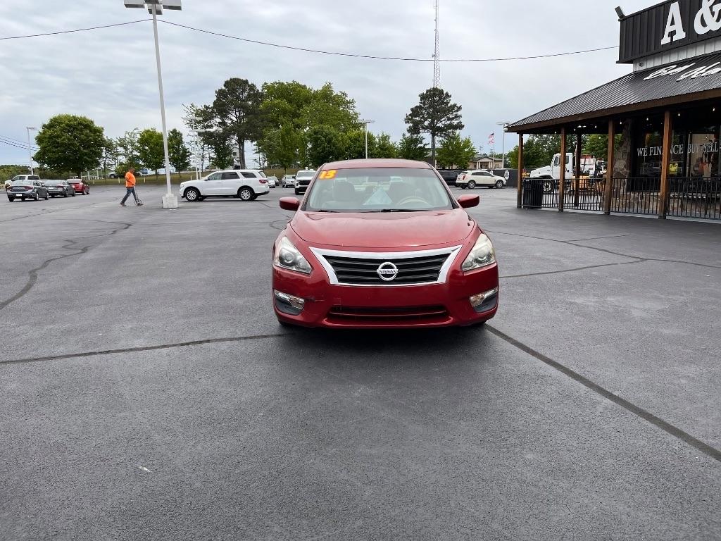 Nissan Altima 4dr Sdn I4 2.5 S 2013
