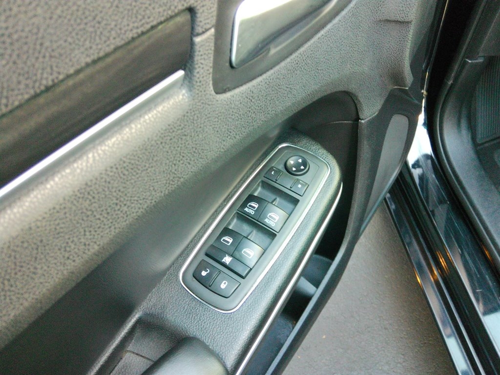 Chrysler 300 Touring RWD 2019