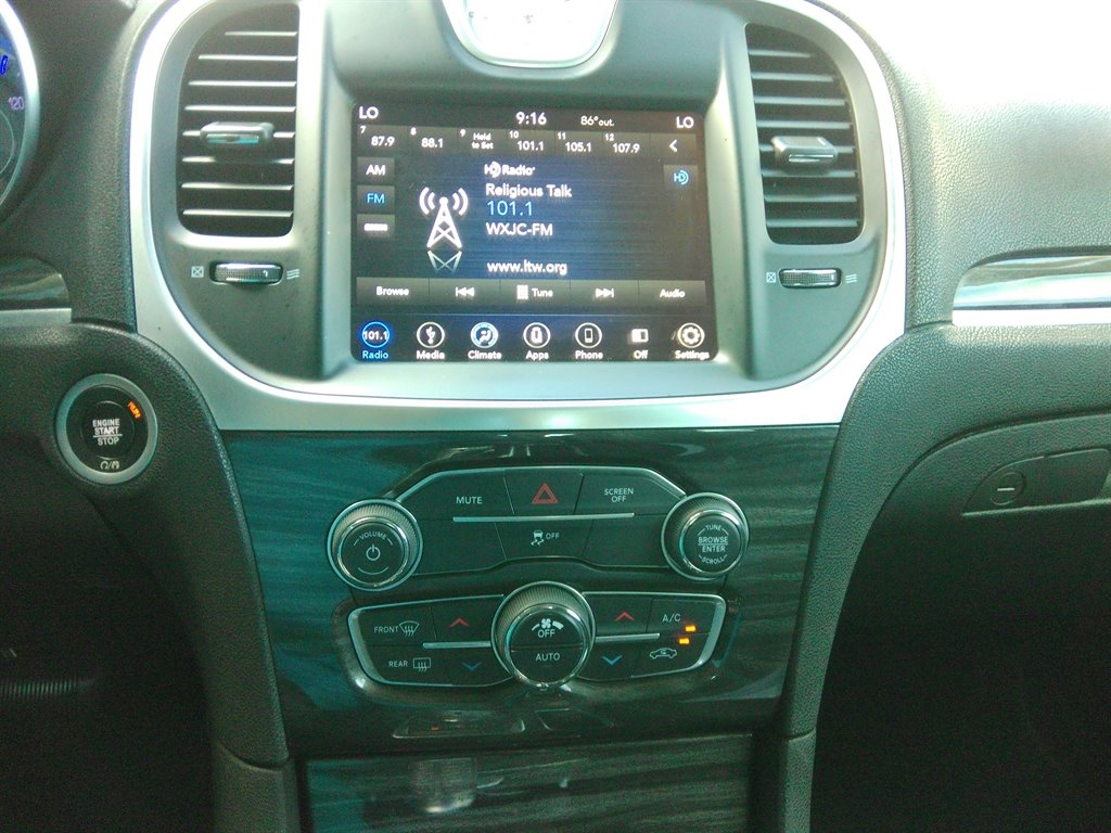 Chrysler 300 Touring RWD 2019