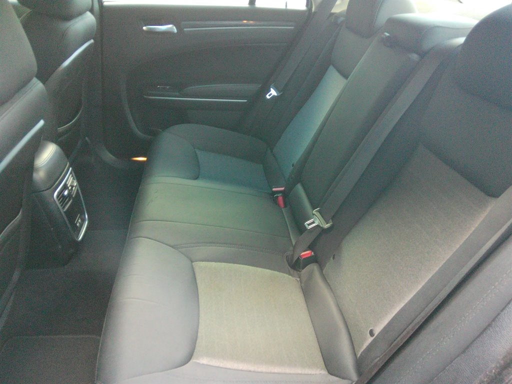 Chrysler 300 Touring RWD 2019