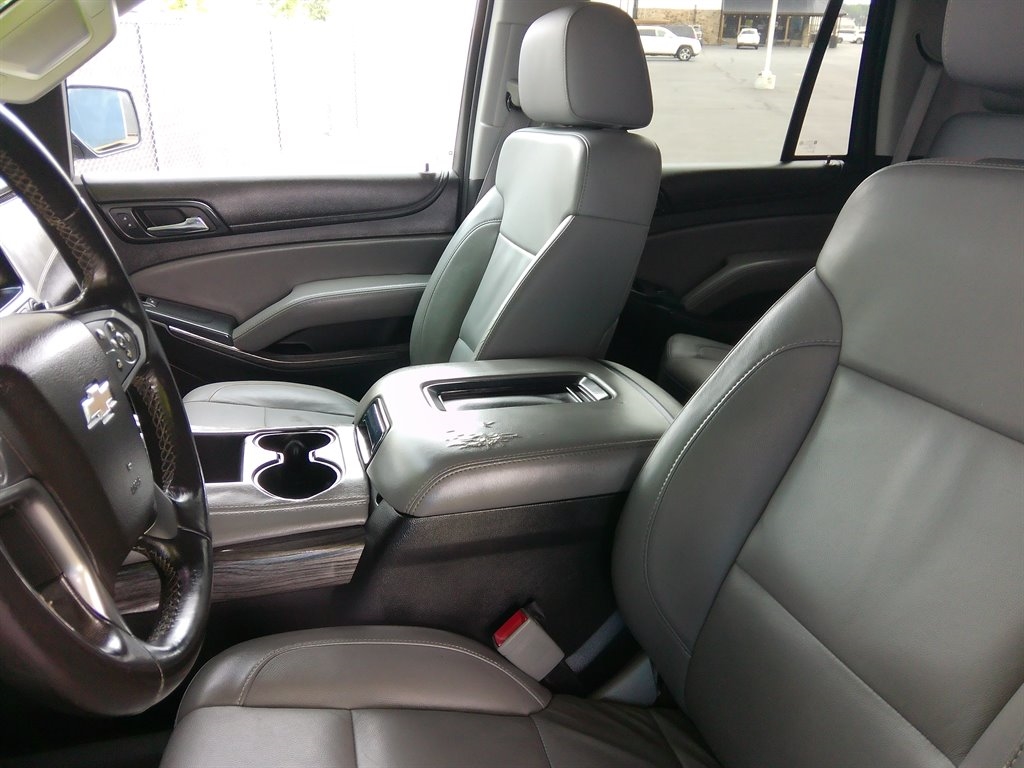 Chevrolet Tahoe 2WD 4dr LT 2015