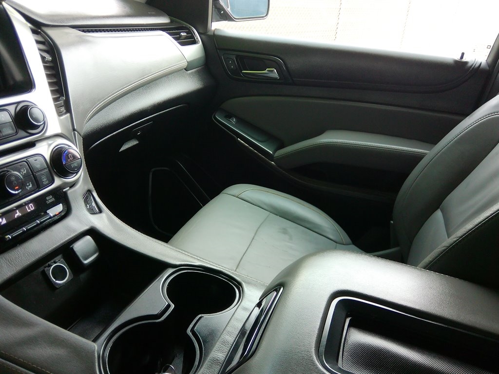 Chevrolet Tahoe 2WD 4dr LT 2015