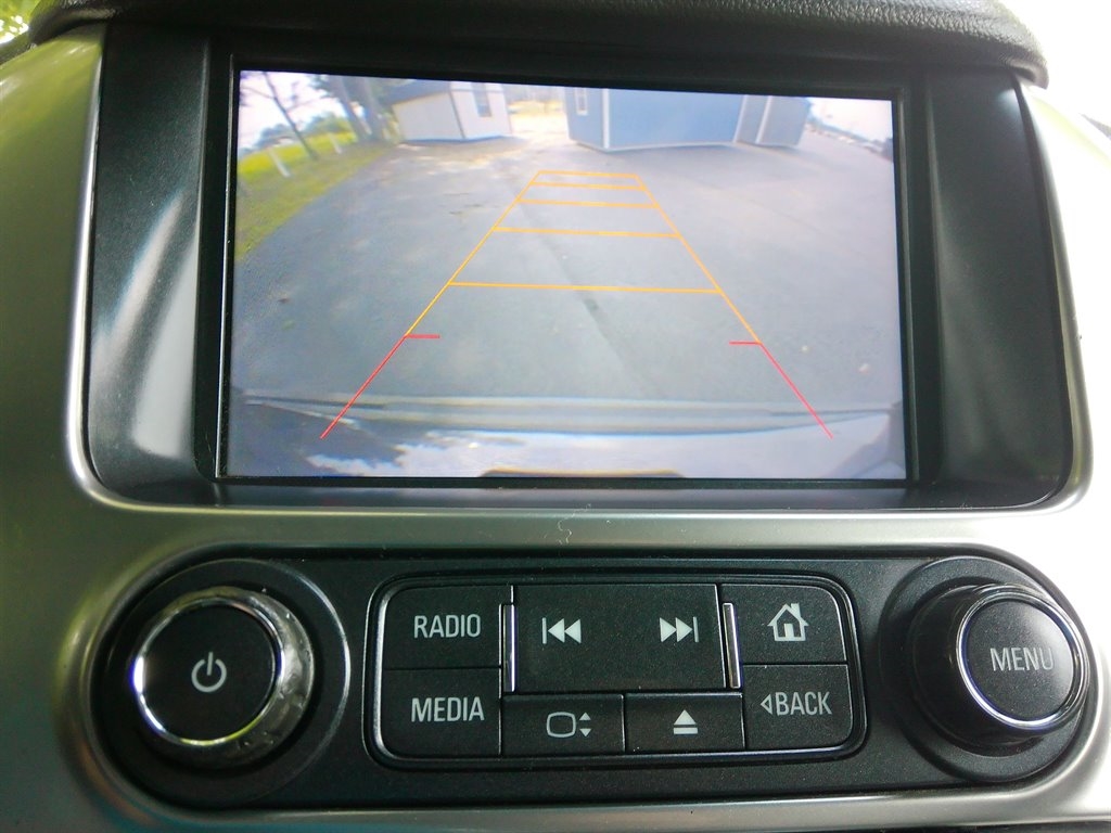 Chevrolet Tahoe 2WD 4dr LT 2015