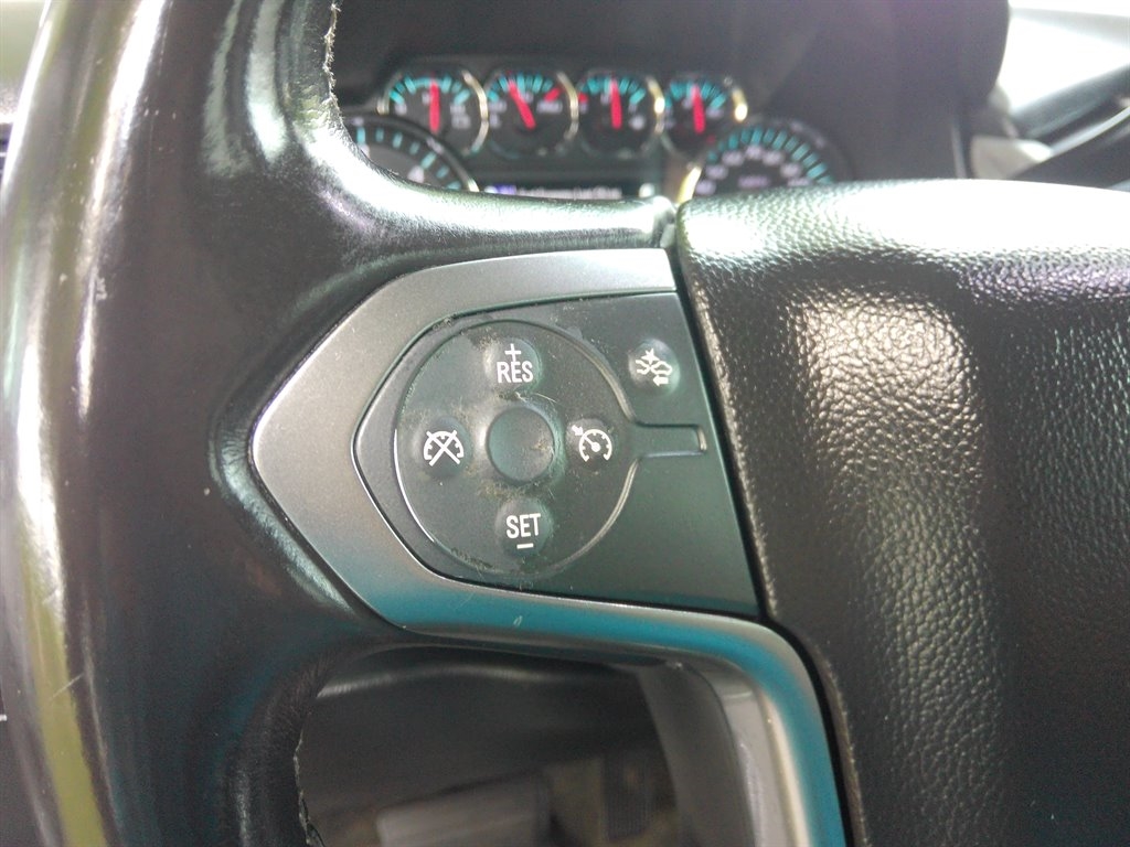 Chevrolet Tahoe 2WD 4dr LT 2015