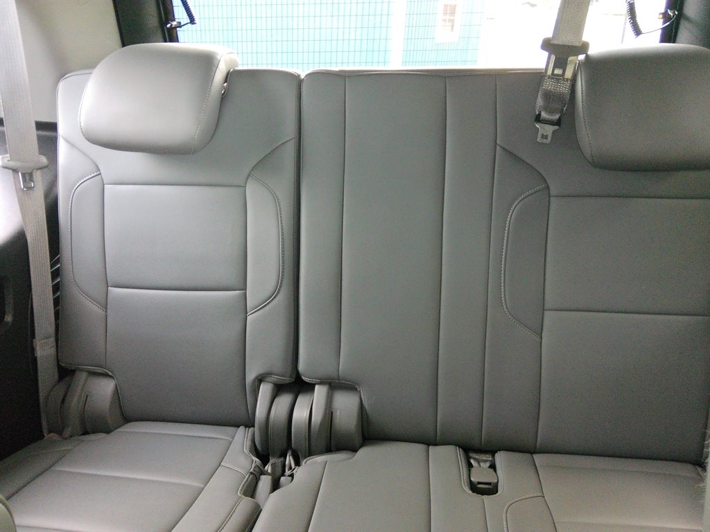 Chevrolet Tahoe 2WD 4dr LT 2015