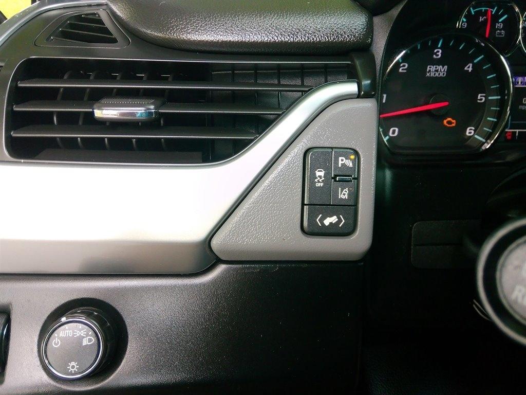 Chevrolet Tahoe 2WD 4dr LT 2015