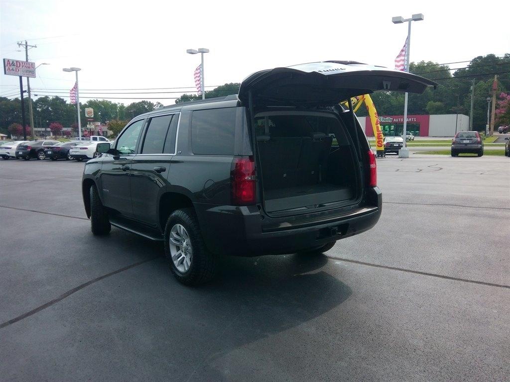 Chevrolet Tahoe 2WD 4dr LT 2015