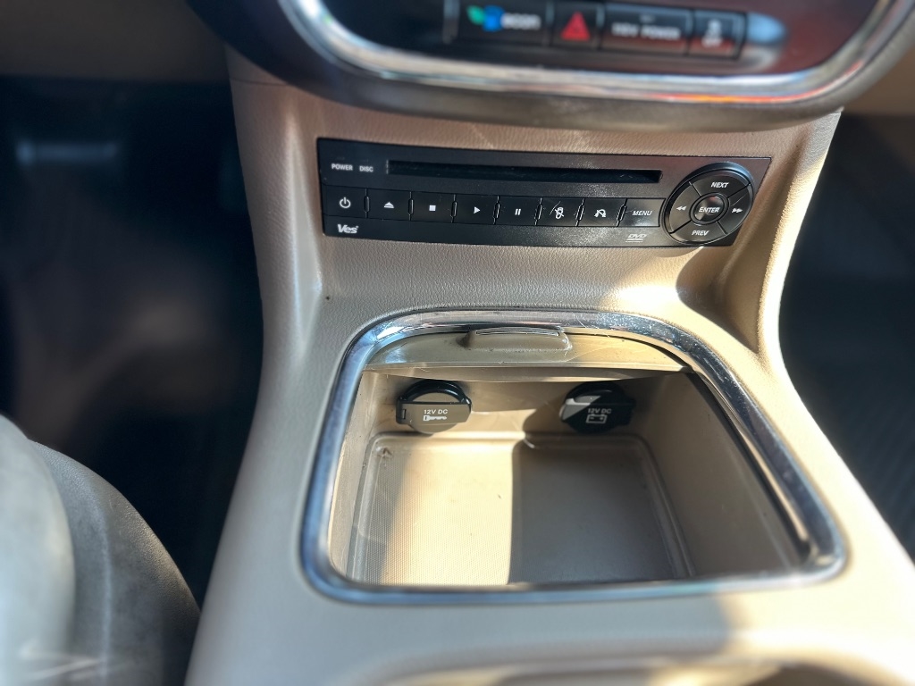 Chrysler Town & Country 4dr Wgn Limited 2011 Chrysler Town & Country 4dr Wgn Limited 2011
