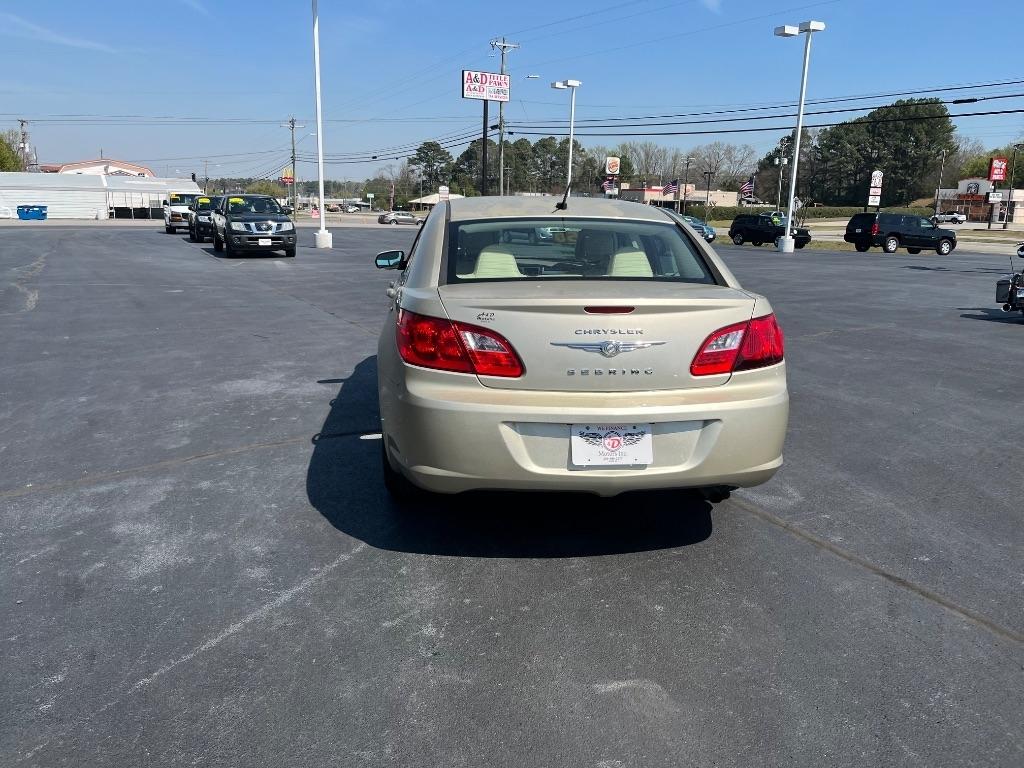 Chrysler Sebring 4dr Sdn Limited 2010