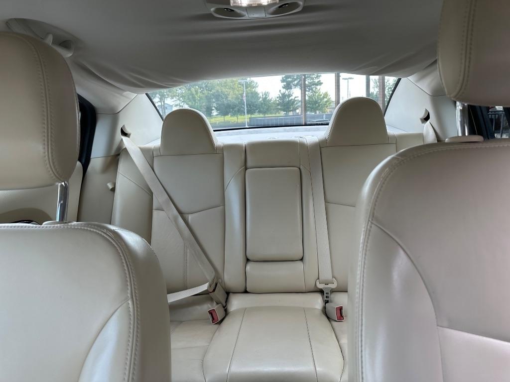 Chrysler Sebring 4dr Sdn Limited 2010