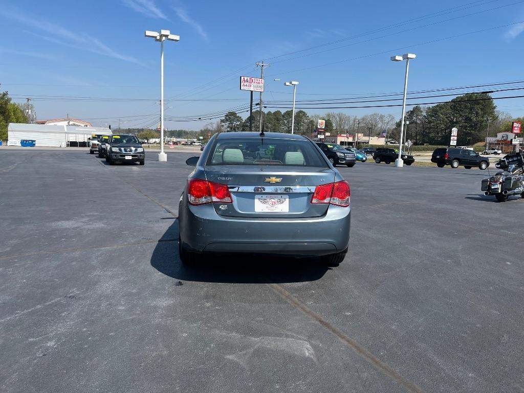 Chevrolet Cruze 4dr Sdn LT w/1LT 2012