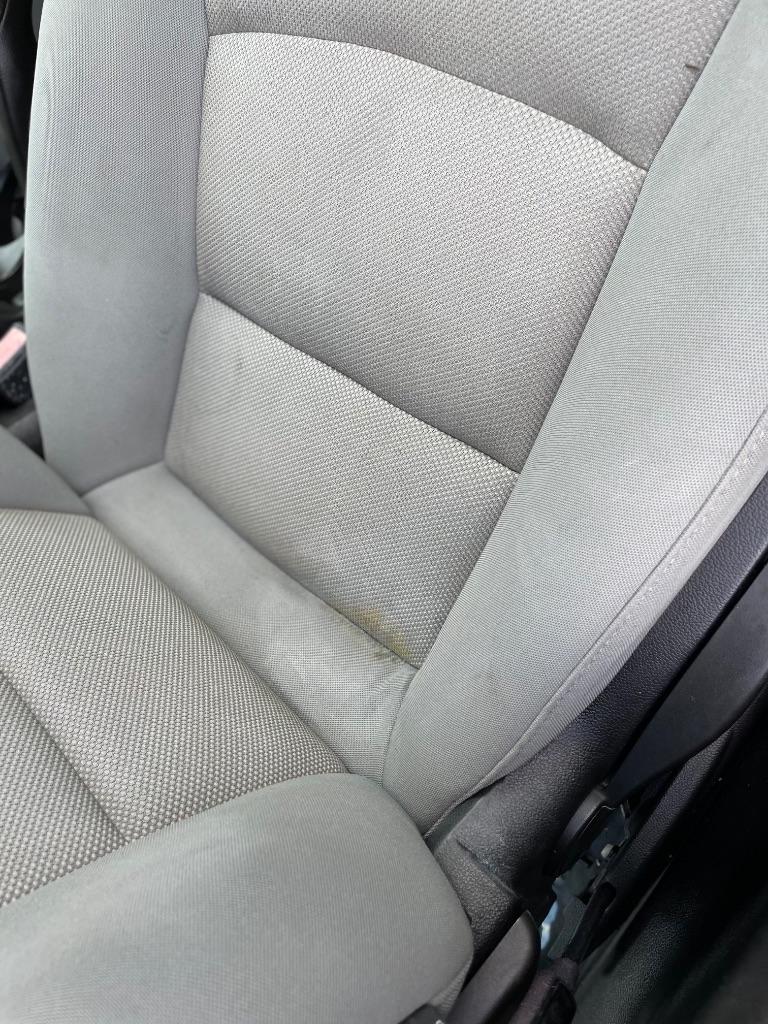 Chevrolet Cruze 4dr Sdn LT w/1LT 2012