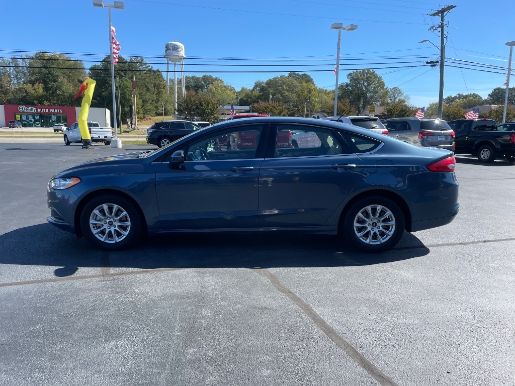 Ford Fusion S FWD 2018 Ford Fusion S FWD 2018