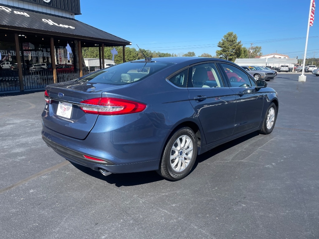 Ford Fusion S FWD 2018 Ford Fusion S FWD 2018