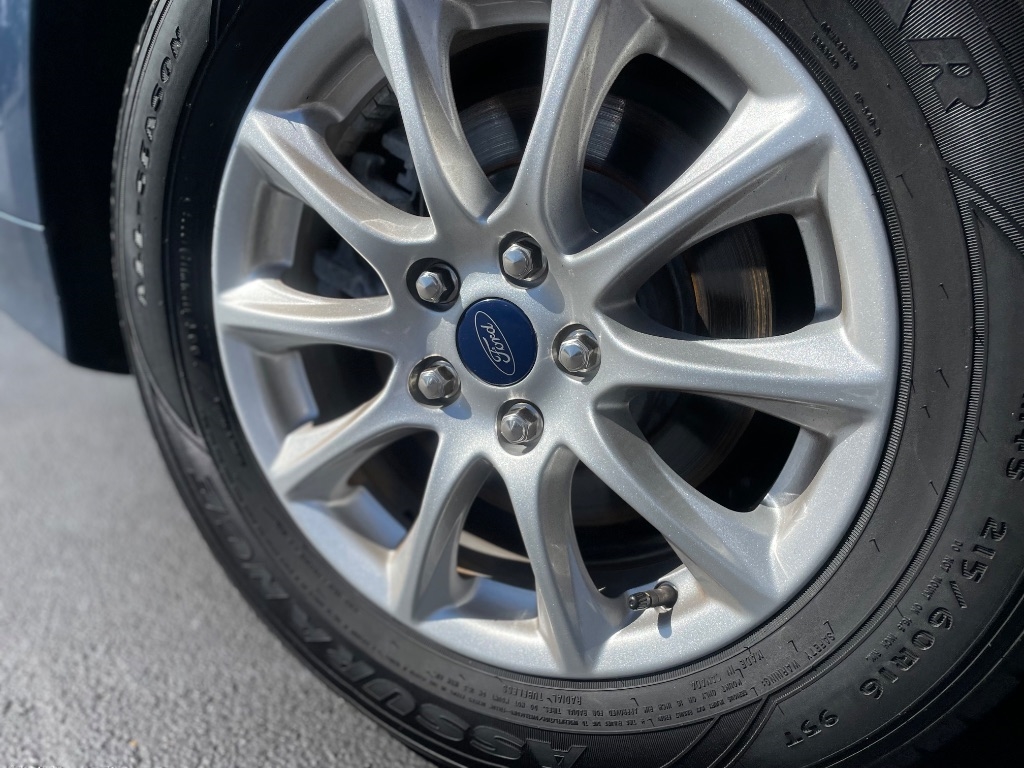 Ford Fusion S FWD 2018 Ford Fusion S FWD 2018