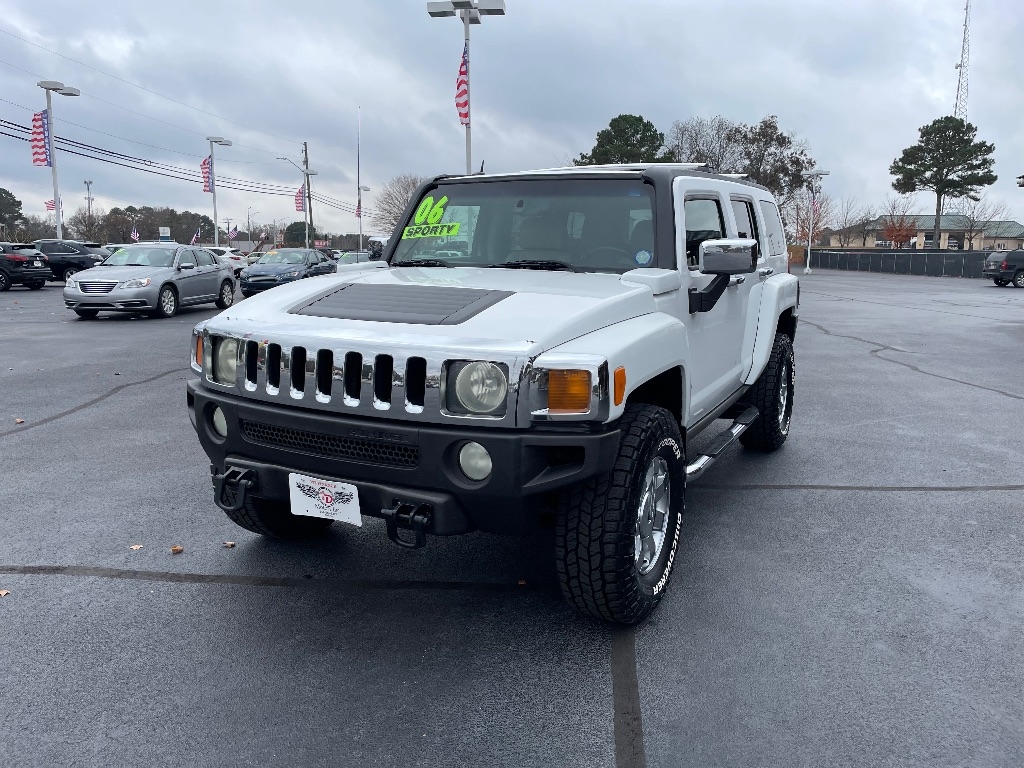 HUMMER H3 4dr 4WD SUV 2006