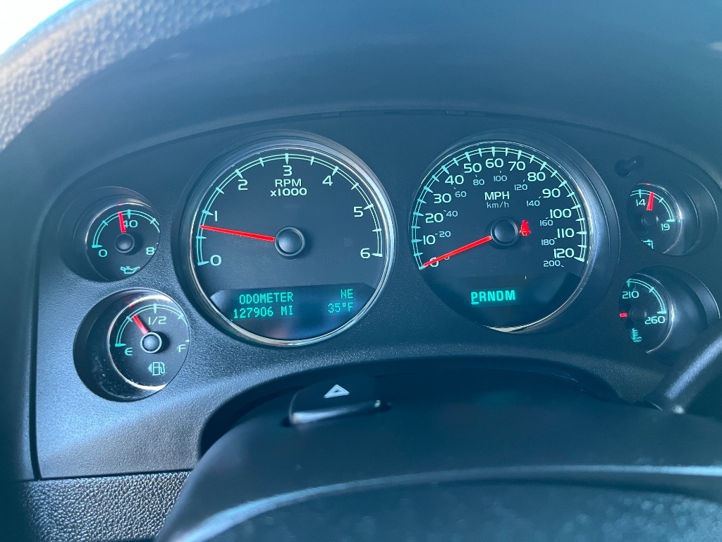 Chevrolet Suburban 2WD 4dr 1500 LTZ 2009