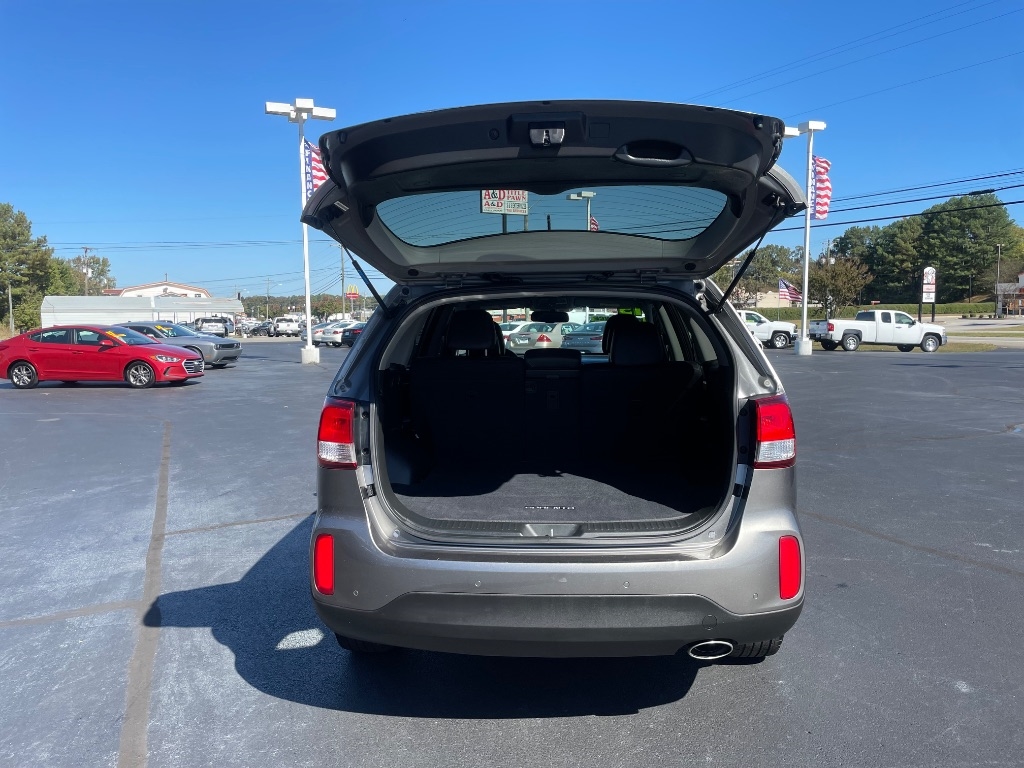 Kia Sorento 2WD 4dr I4 LX 2015 Kia Sorento 2WD 4dr I4 LX 2015