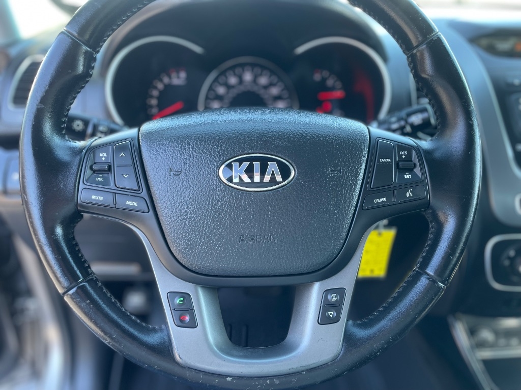 Kia Sorento 2WD 4dr I4 LX 2015 Kia Sorento 2WD 4dr I4 LX 2015