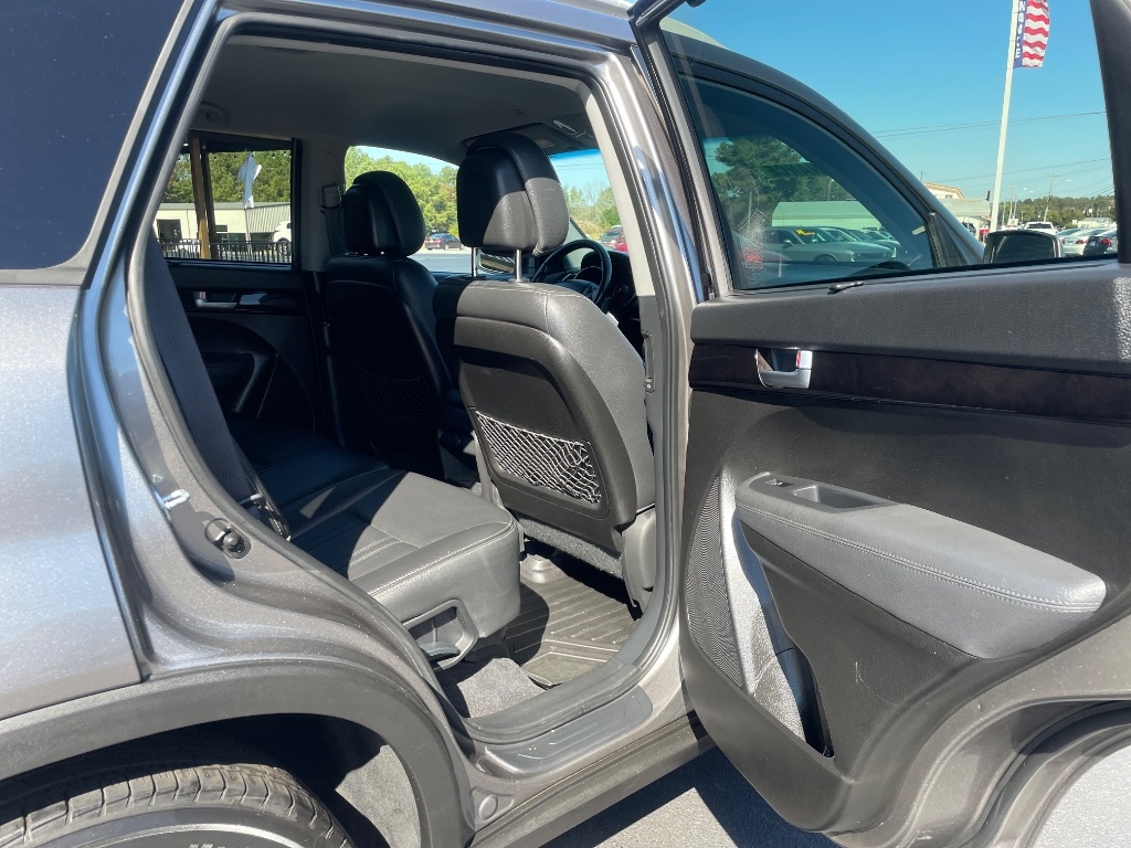 Kia Sorento 2WD 4dr I4 LX 2015 Kia Sorento 2WD 4dr I4 LX 2015