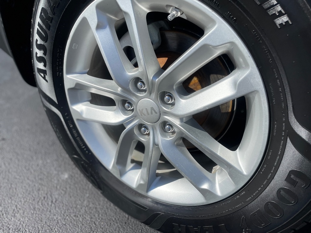 Kia Sorento 2WD 4dr I4 LX 2015 Kia Sorento 2WD 4dr I4 LX 2015