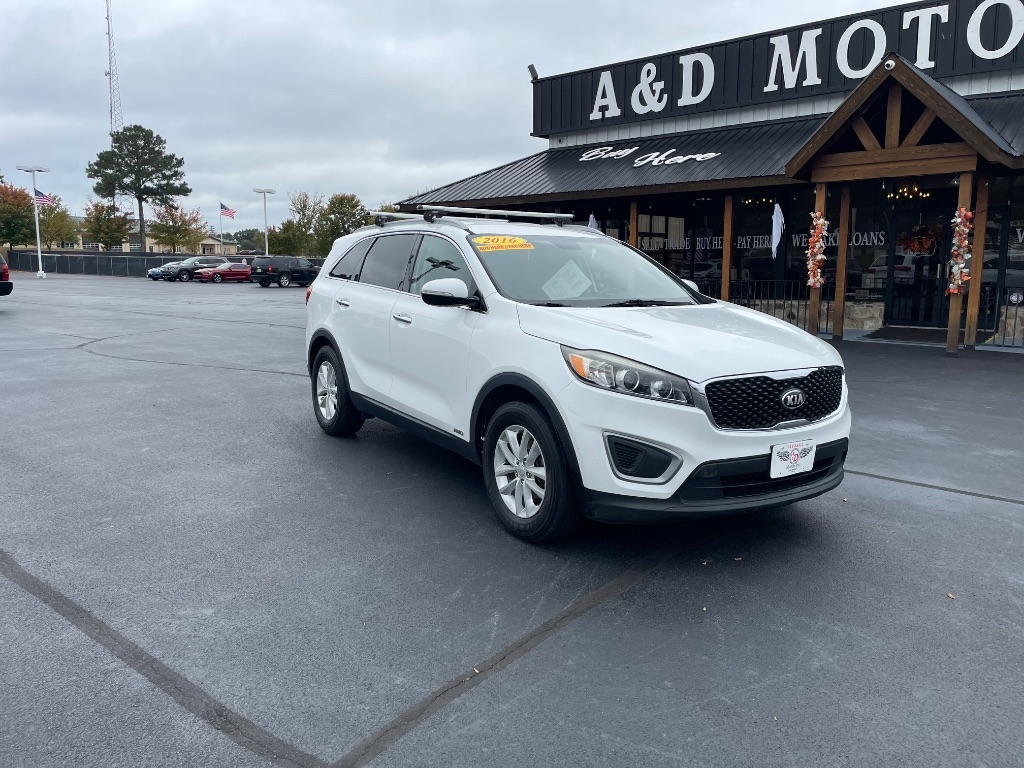 Kia Sorento AWD 4dr 2.4L LX 2016 Kia Sorento AWD 4dr 2.4L LX 2016