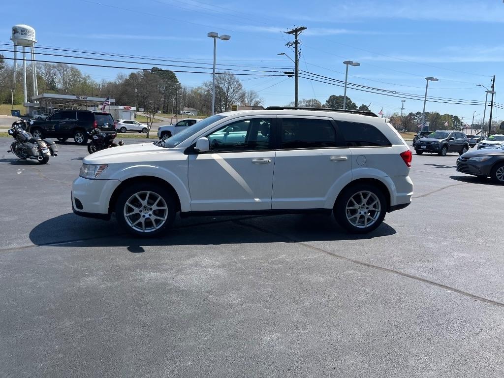 Dodge Journey FWD 4dr SXT 2012