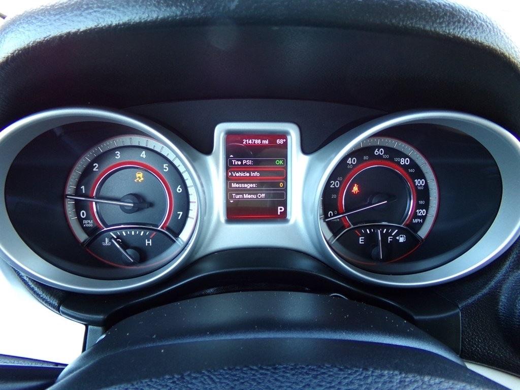 Dodge Journey FWD 4dr SXT 2012