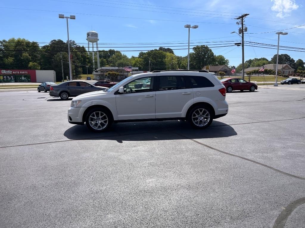 Dodge Journey FWD 4dr SXT 2012