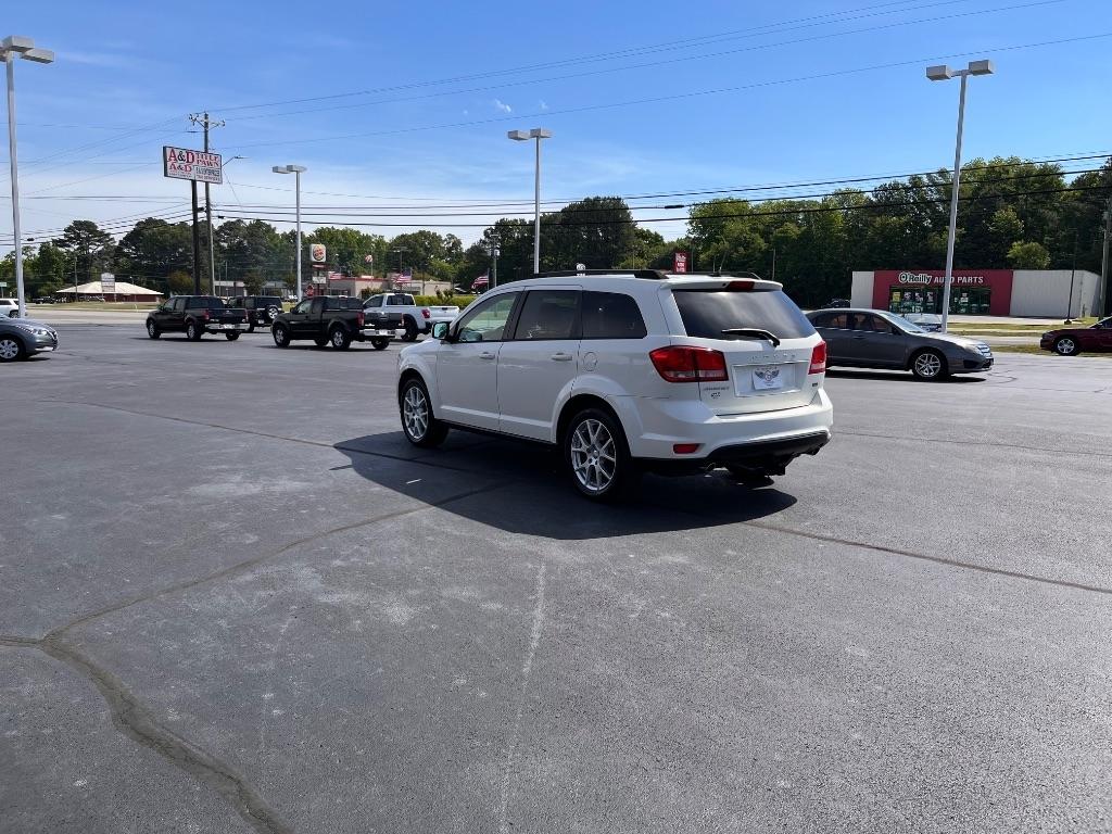 Dodge Journey FWD 4dr SXT 2012