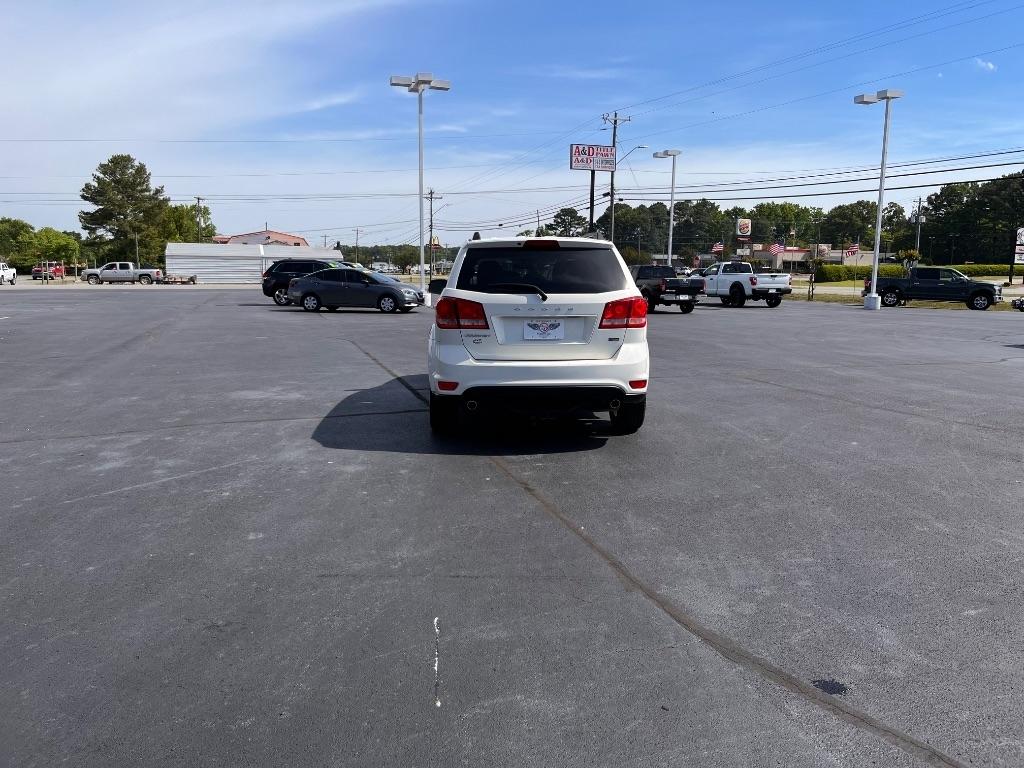 Dodge Journey FWD 4dr SXT 2012