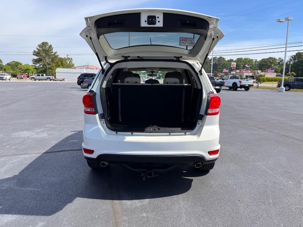 Dodge Journey FWD 4dr SXT 2012
