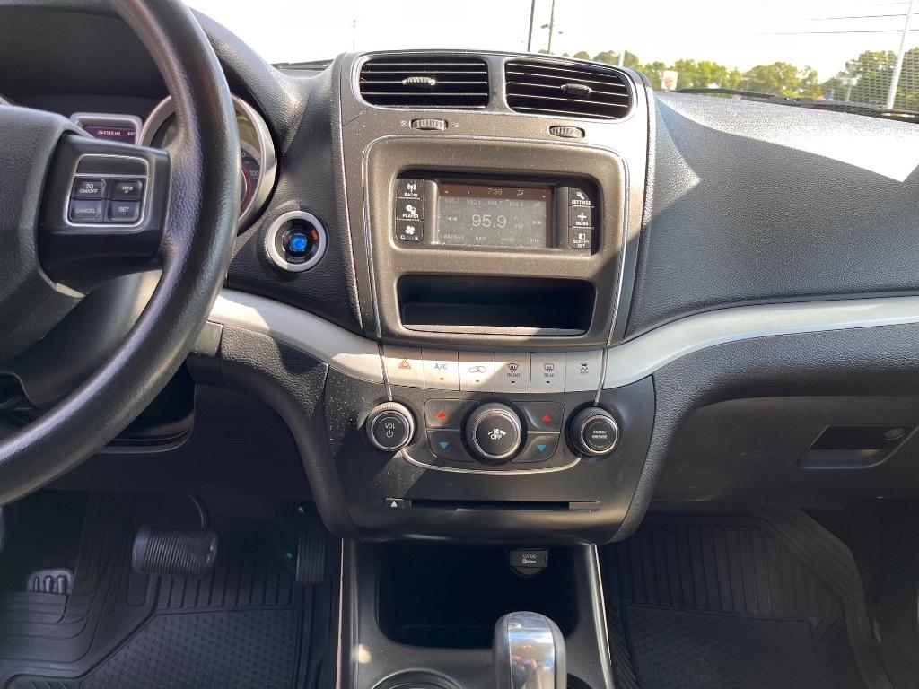 Dodge Journey FWD 4dr SXT 2012