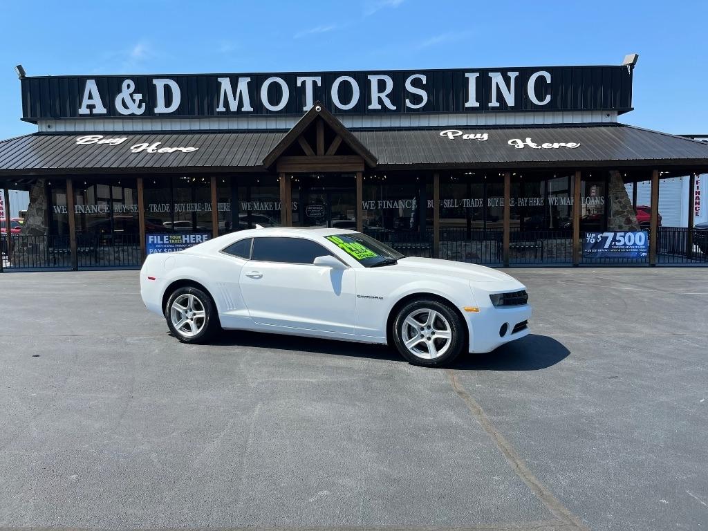 2010 Chevrolet Camaro 2dr Cpe 1LT