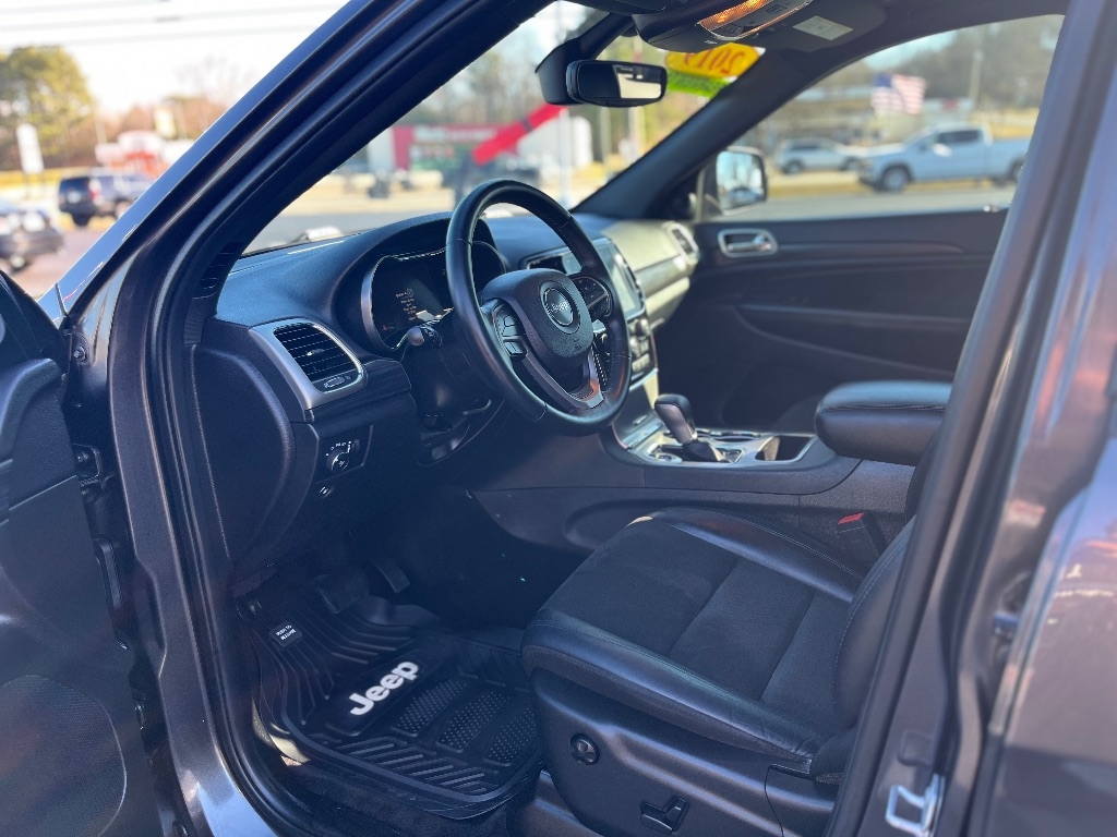 Jeep Grand Cherokee Altitude 4x2 2019