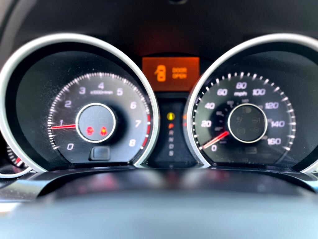 Acura TL 4dr Sdn Auto 2WD 2012
