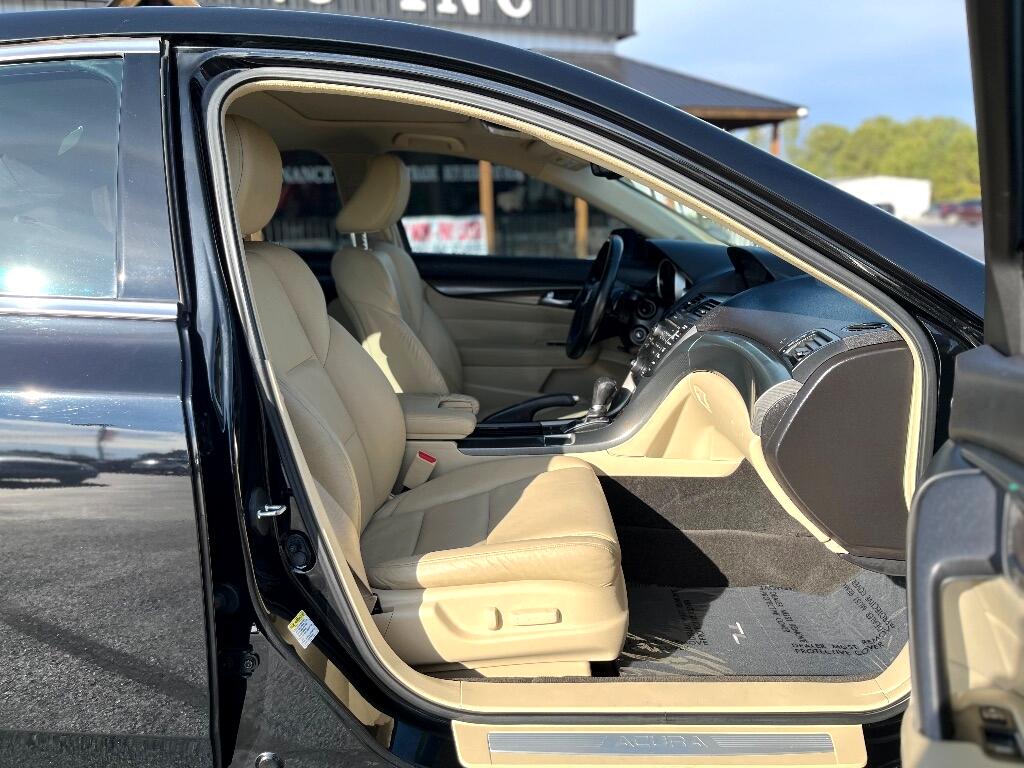 Acura TL 4dr Sdn Auto 2WD 2012