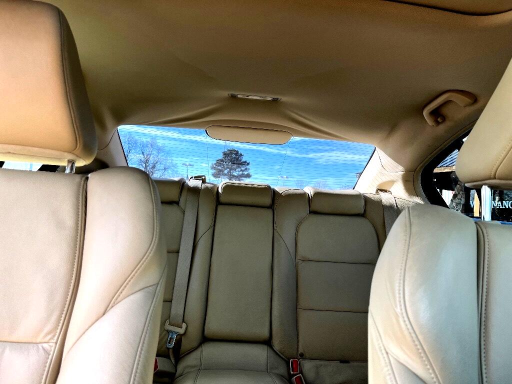 Acura TL 4dr Sdn Auto 2WD 2012