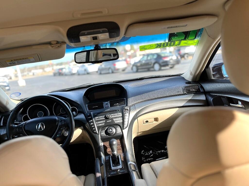 Acura TL 4dr Sdn Auto 2WD 2012