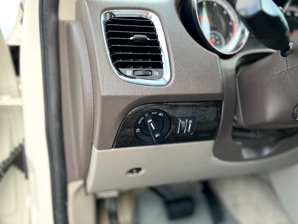 Dodge Durango 2WD 4dr Crew 2011