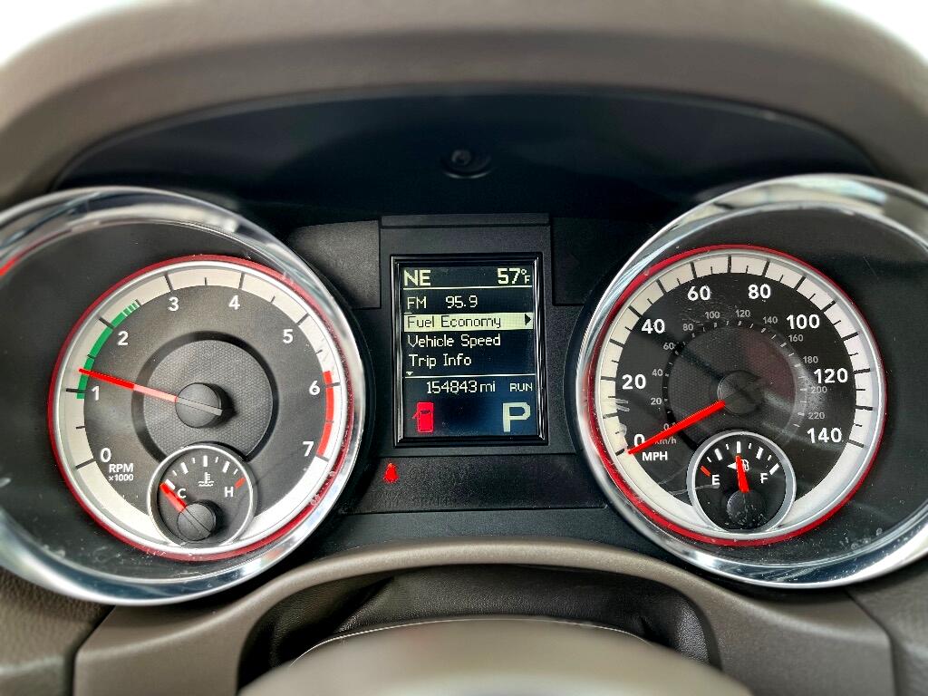 Dodge Durango 2WD 4dr Crew 2011