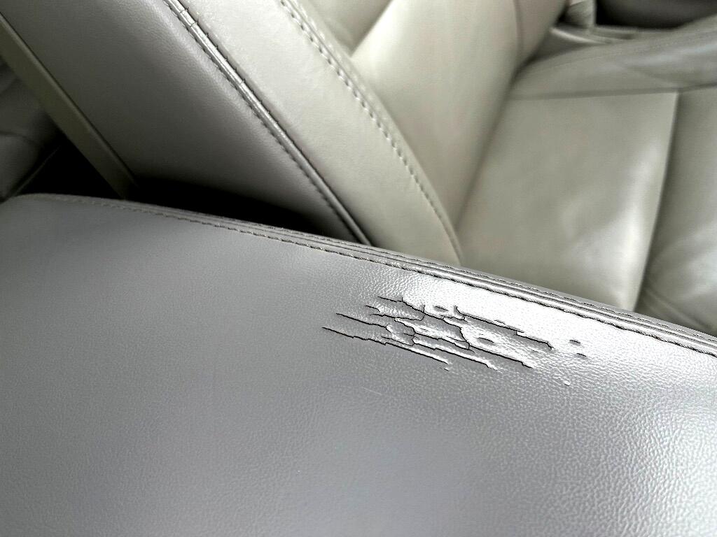 Dodge Durango 2WD 4dr Crew 2011