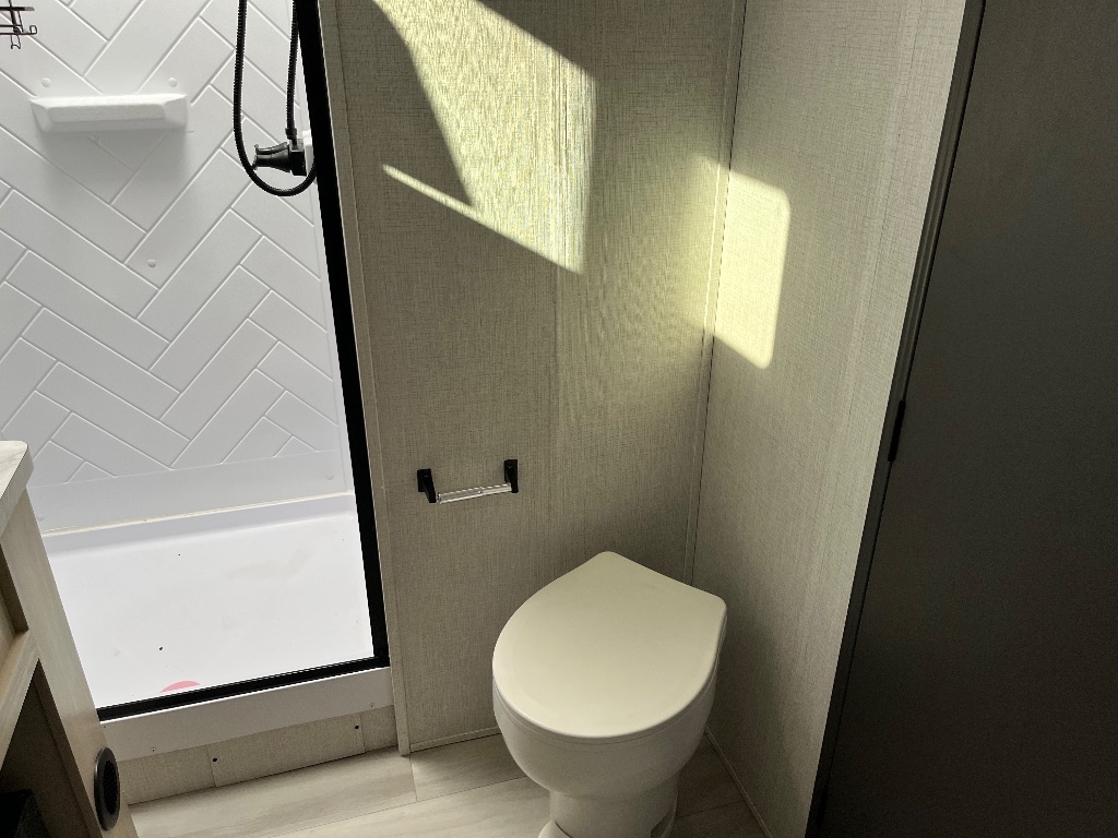 Forest River Cardinal  2025