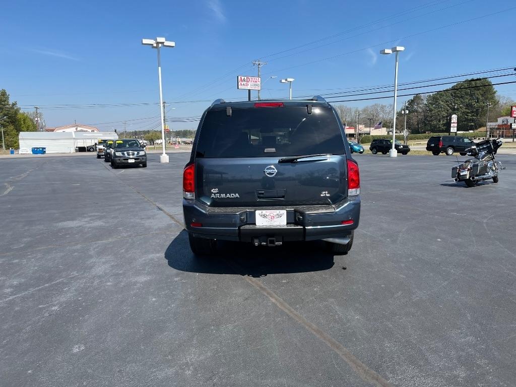 Nissan Armada 2WD 4dr SL 2014