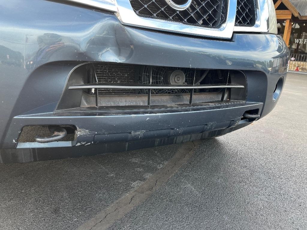 Nissan Armada 2WD 4dr SL 2014