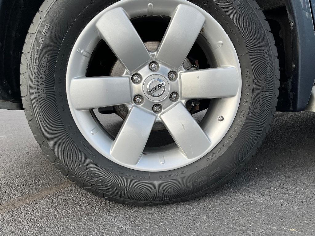 Nissan Armada 2WD 4dr SL 2014