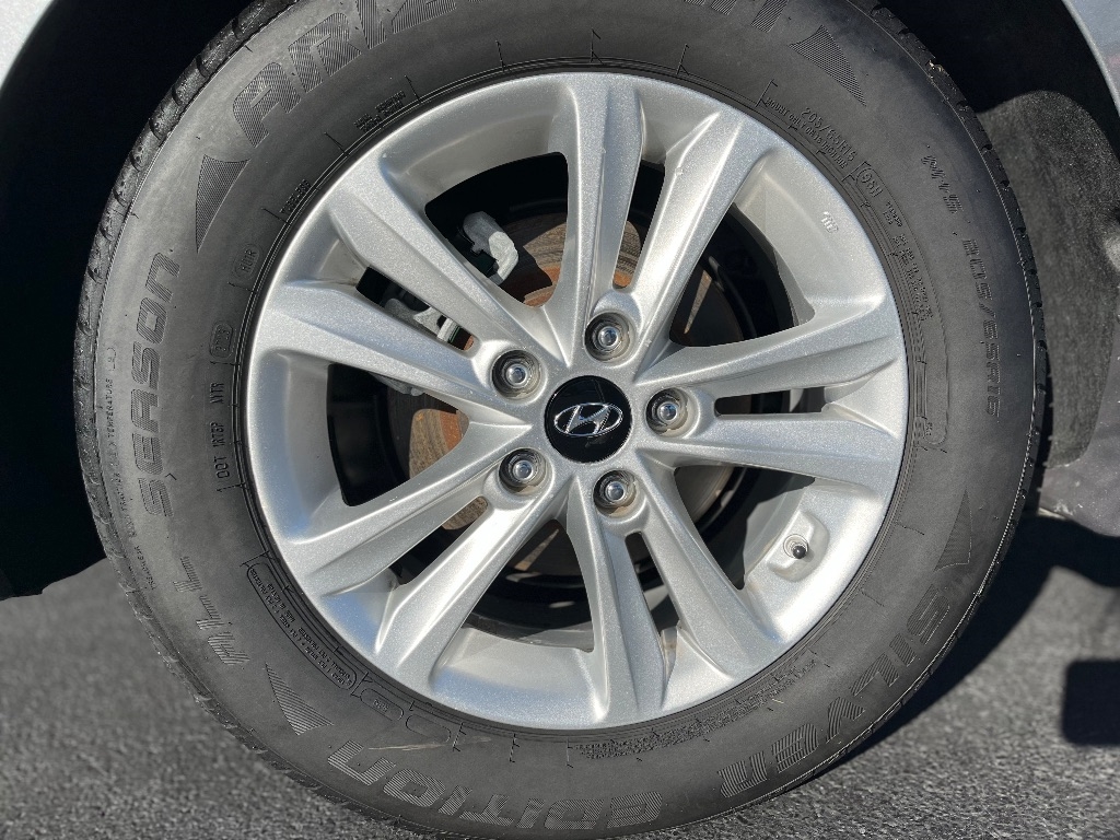 Hyundai Sonata 4dr Sdn 2.4L Auto GLS 2014