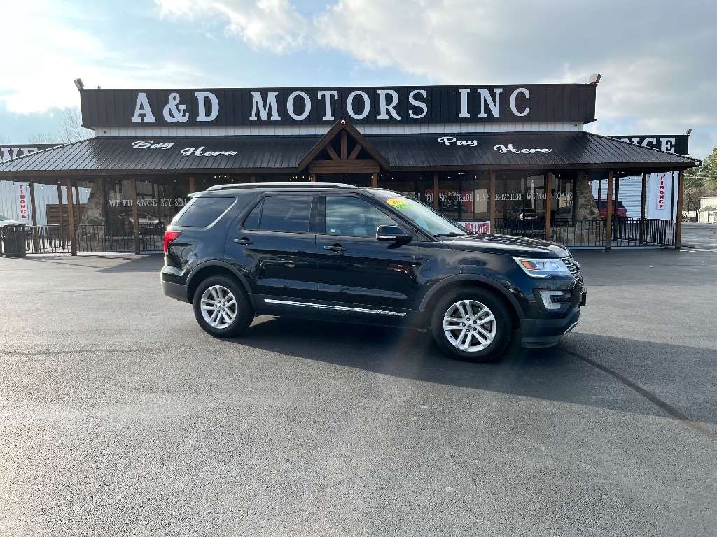 Ford Explorer XLT FWD 2017
