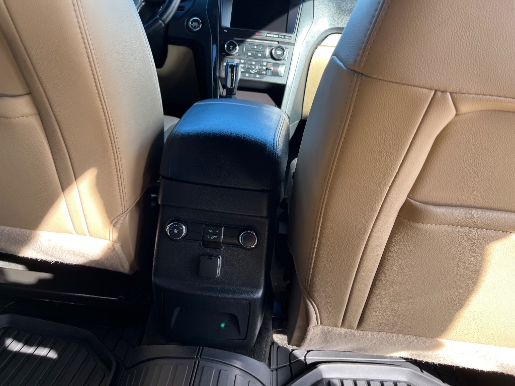 Ford Explorer XLT FWD 2017